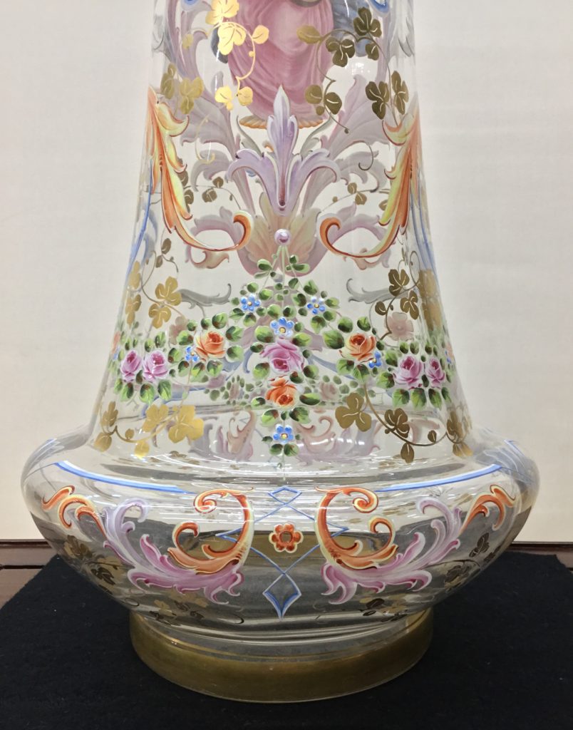 ボヘミアガラス<br>エナメル彩花模様 大花瓶